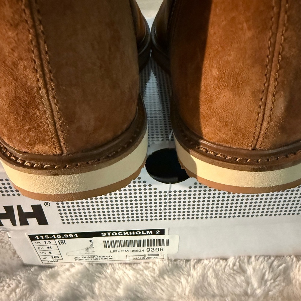 Women’s Helly-Hansen Seraphina Demi Waterproof Boot Low Cut Slip-on New 9.5 - Picture 10 of 15